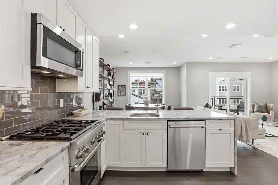 309 E St #43, Boston, MA 02127 - #3
