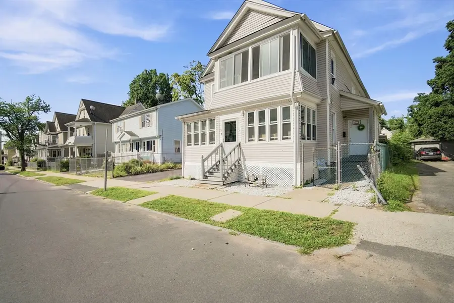 102-104 Cambridge St, Springfield, MA 01109 - #3
