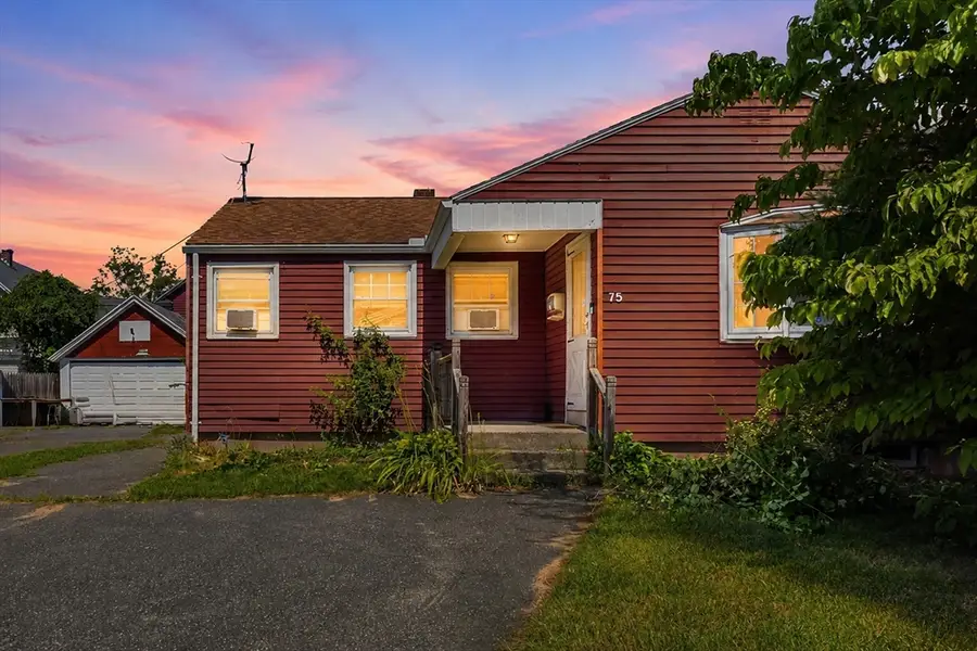 75 Knollwood St, Springfield, MA 01104 - #2