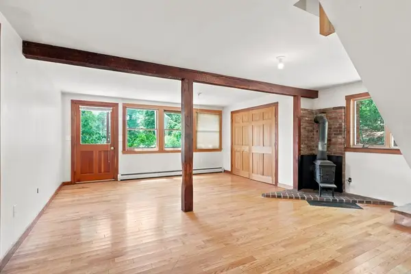 62 Bennett St S, Gloucester, MA 01930