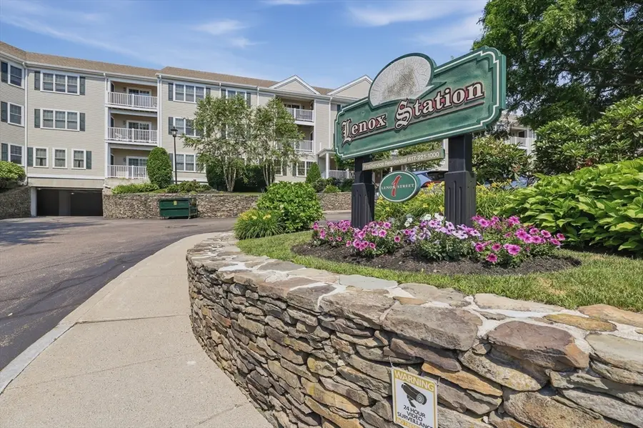 1 Lenox St #304, Norwood, MA 02062 - #2