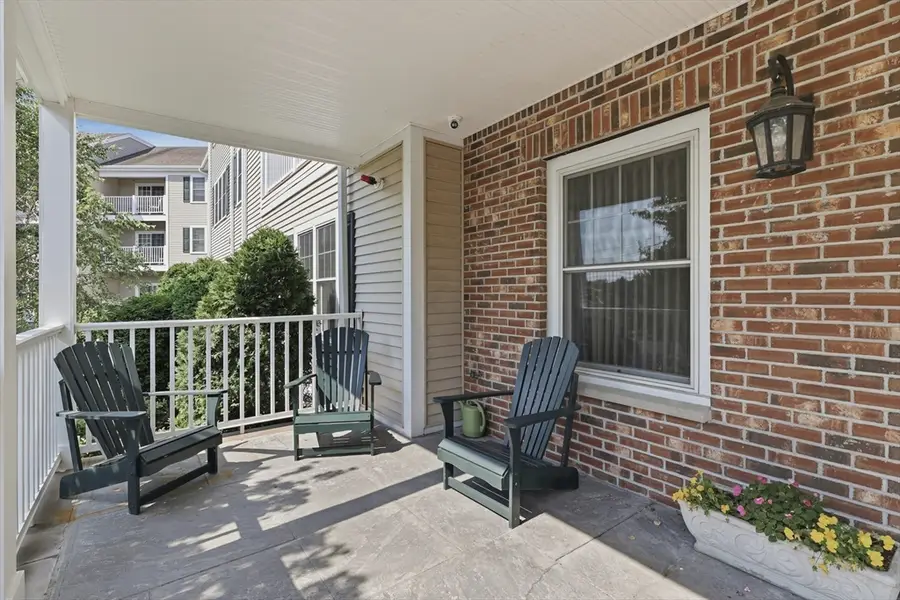 1 Lenox St #304, Norwood, MA 02062 - #3
