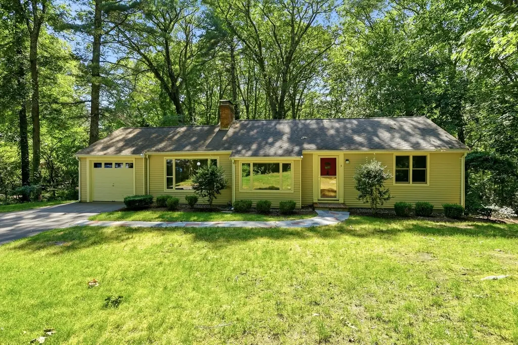 5 Hayden Ln, Bedford, MA 01730 - #1