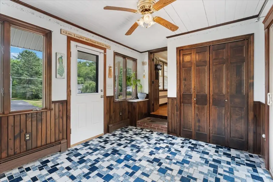 23 Meadow Brook Rd, Raynham, MA 02767 - #3