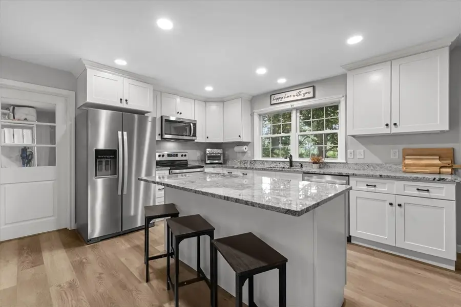 11 Mendon Road, Northbridge, MA 01534 - #2