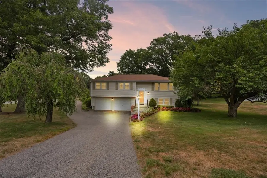 128 Bullard St, Walpole, MA 02081 - #2
