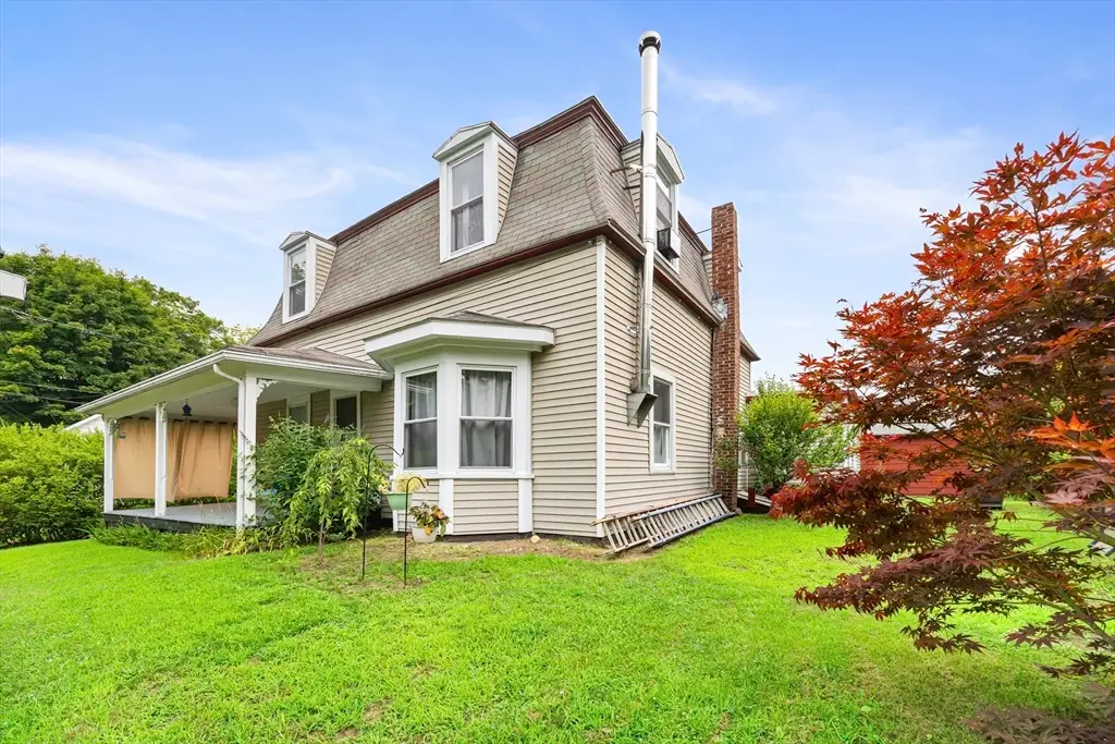 26 Eddy St, Ware, MA 01082 - #1