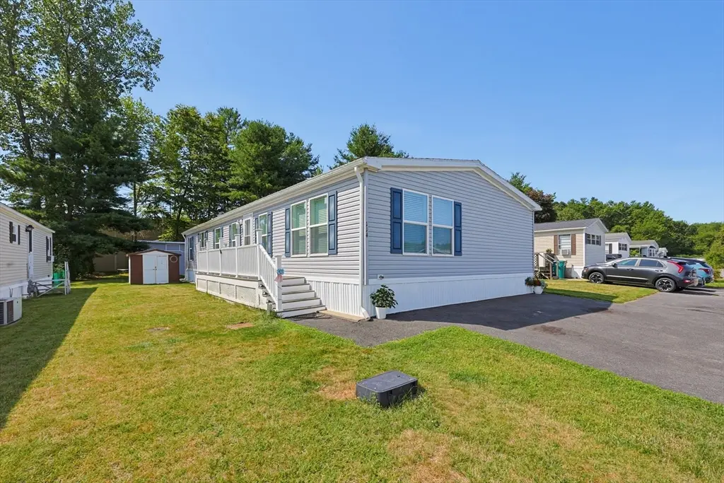 250 Mansfield Ave #114, Norton, MA 02766 - #1