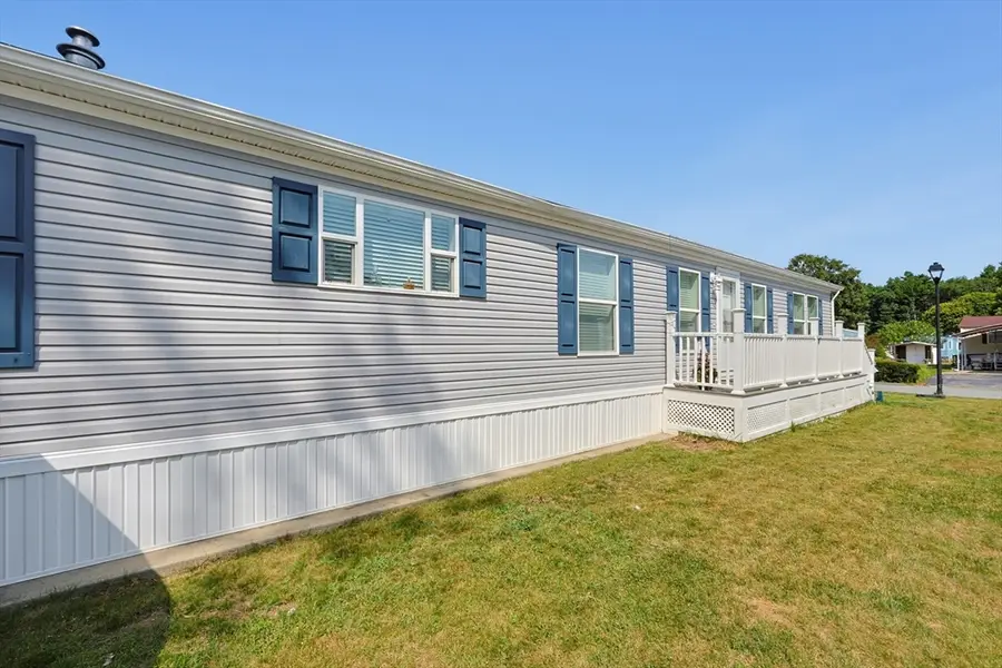 250 Mansfield Ave #114, Norton, MA 02766 - #3