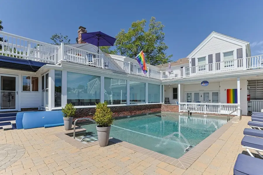 15 Cottage St #8, Provincetown, MA 02657 - #2