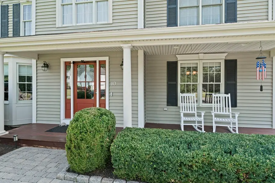 10 Lanes End, Stoughton, MA 02072 - #3