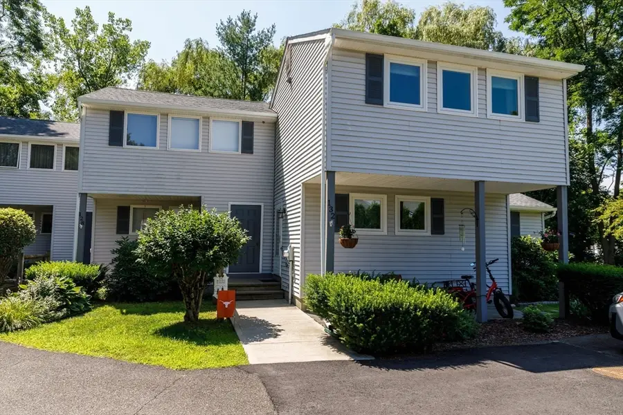 132 Briar Way #132, Greenfield, MA 01301 - #2
