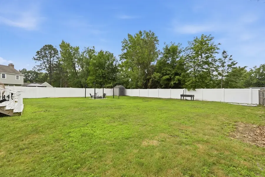108 Fenway Dr, Springfield, MA 01109 - #3
