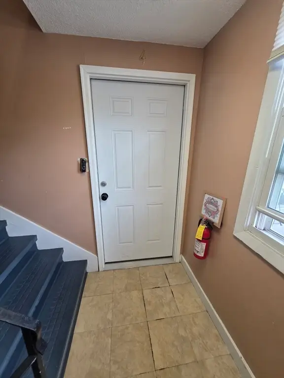 1040 Cove Road Unit 4 #4, New Bedford, MA 02744 - #3