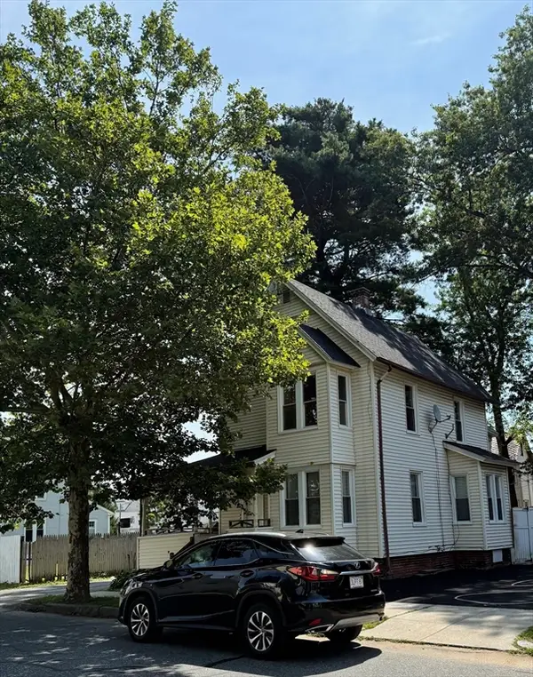 100 Keith St, Springfield, MA 01108