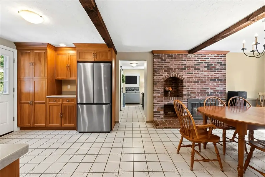 5 Redwood St, Townsend, MA 01469 - #3