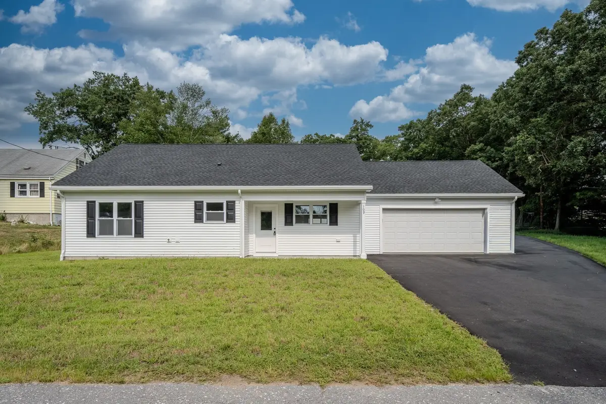 109 Navy Yard Rd, Dracut, MA 01826 - #1
