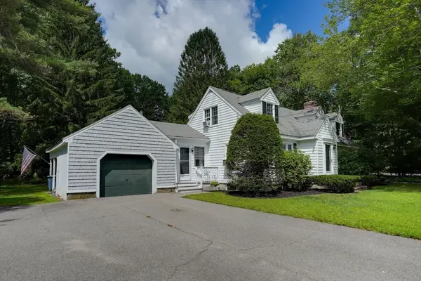 141 Holliston St, Medway, MA 02053