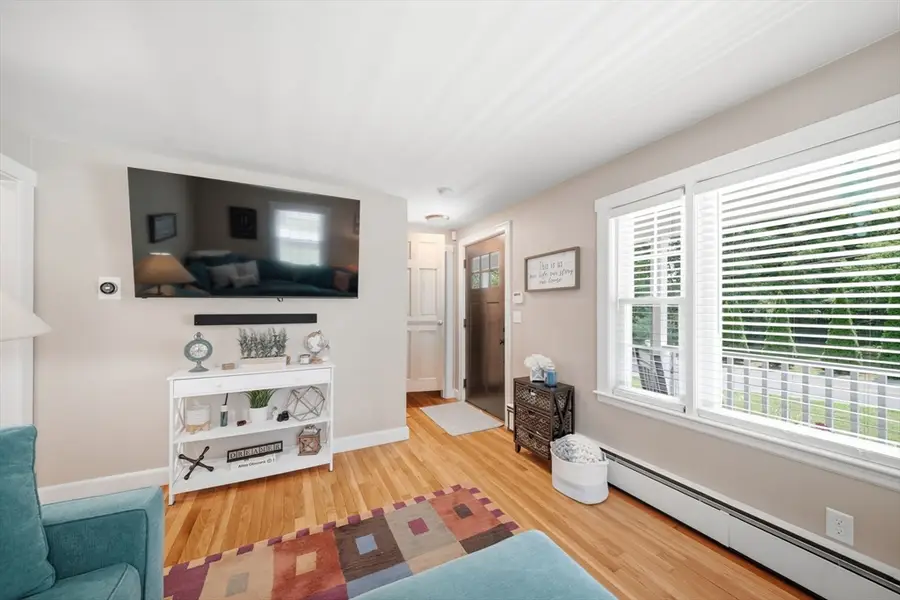 105 Locke Rd, Chelmsford, MA 01824 - #2