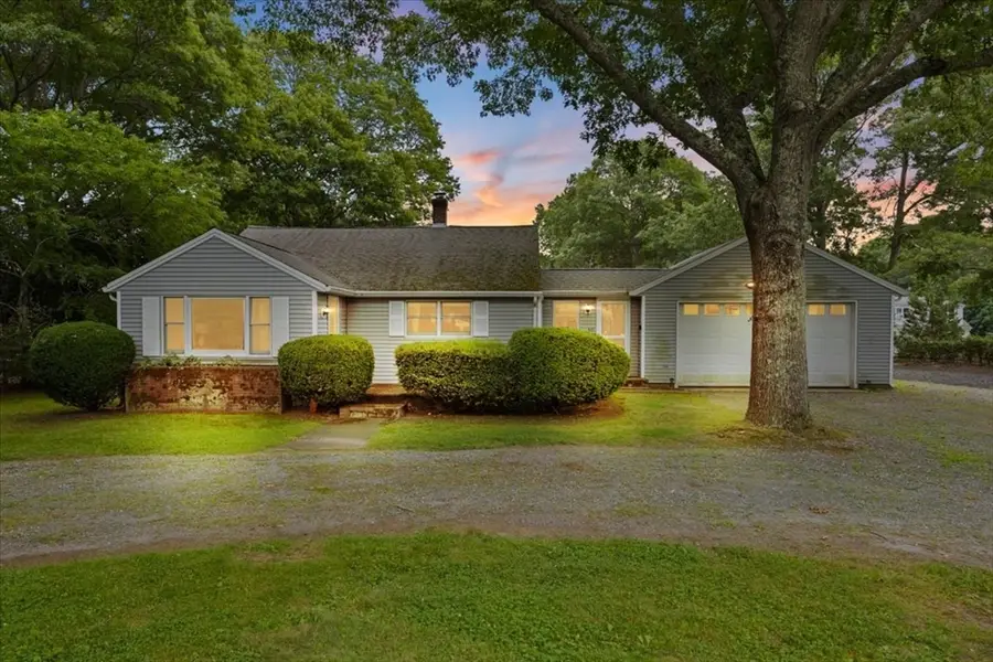 435 Sandwich Rd, Falmouth, MA 02536 - #2