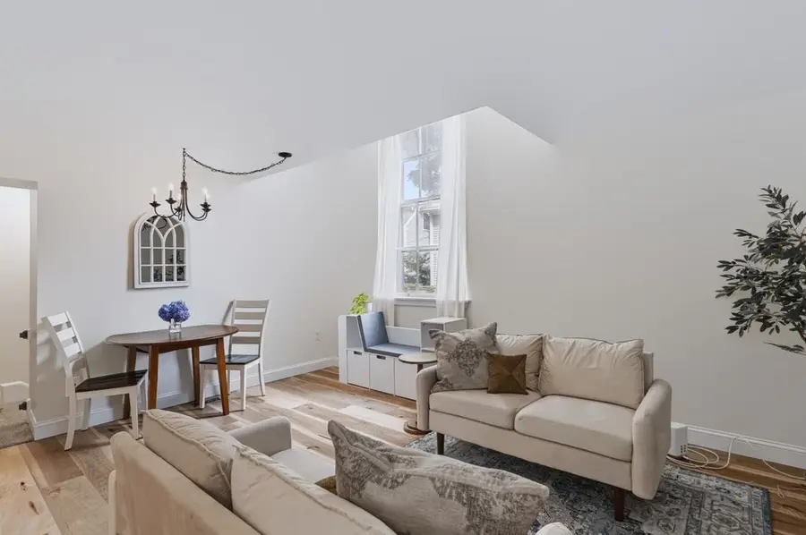 35 Flint #106, Salem, MA 01970 - #2