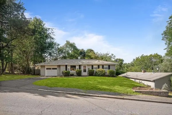 9 Upper Joclyn Avenue, Framingham, MA 01701