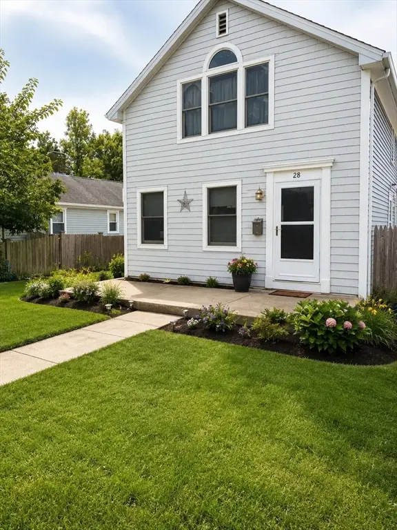 28 Wilson, Dartmouth, MA 02748