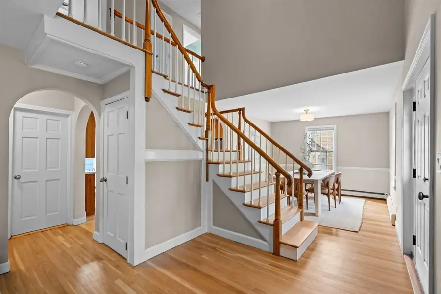 26 Hawthorn Ave, Needham, MA 02492 - #2