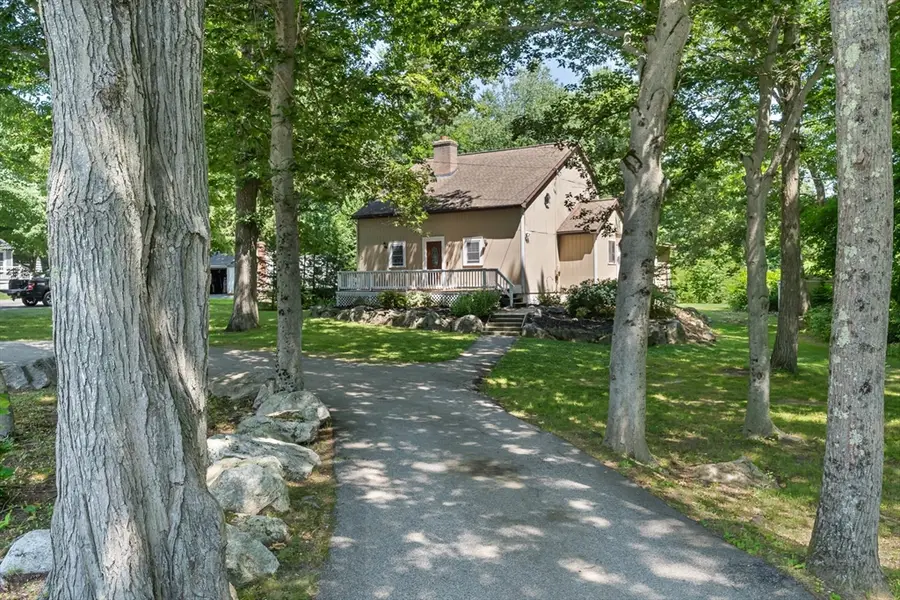 93 Pine St, Leicester, MA 01524 - #2