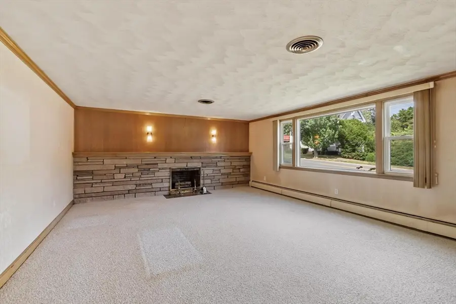 370 Albion St, Wakefield, MA 01880 - #2
