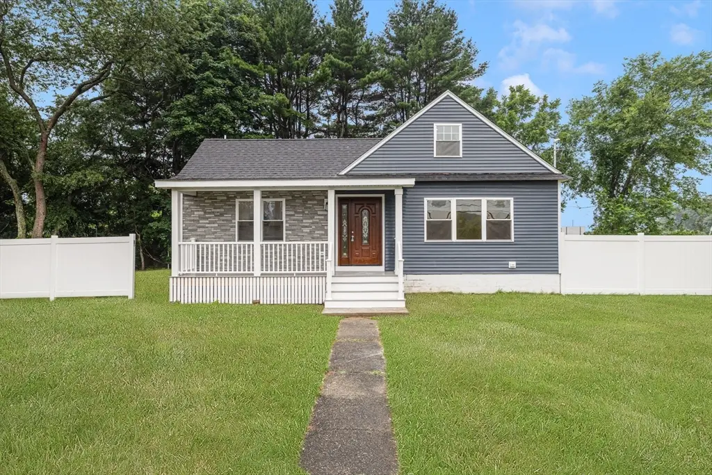 5 Colfall St, Seekonk, MA 02771 - #1