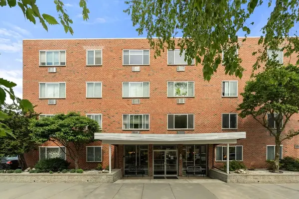 50 Green Street #401, Brookline, MA 02446