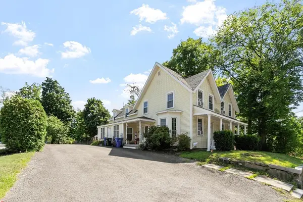 19 Main St, Shirley, MA 01464
