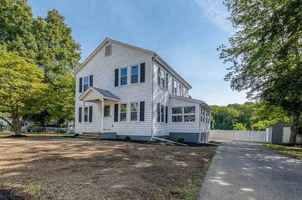 71 Eldridge St, Taunton, MA 02780