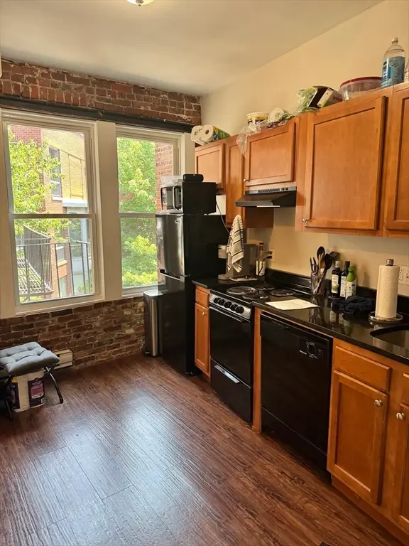 115 Salem St #10, Boston, MA 02113 - #2