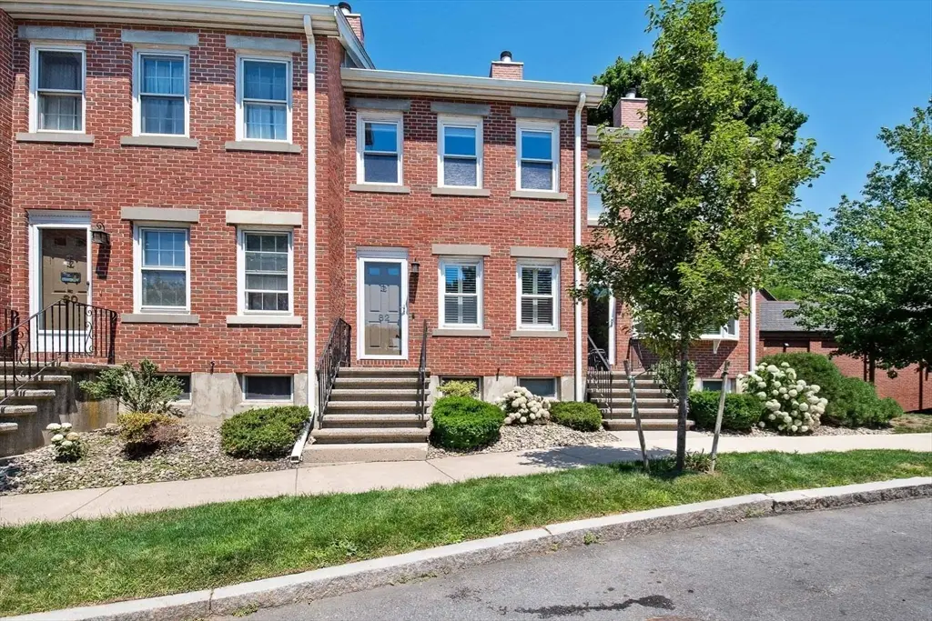 82 Captains Row #82, Chelsea, MA 02150 - #1