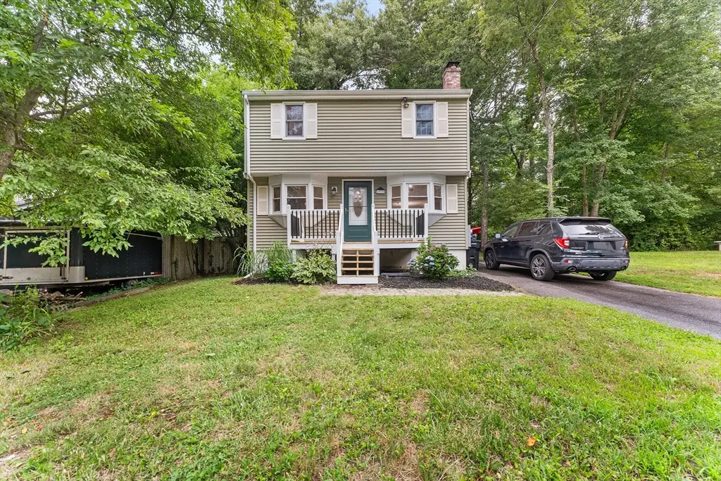 93 Annawon Dr, Halifax, MA 02338 - #1