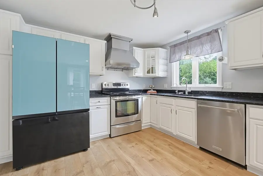 460 Richardson Ave, Attleboro, MA 02703 - #3