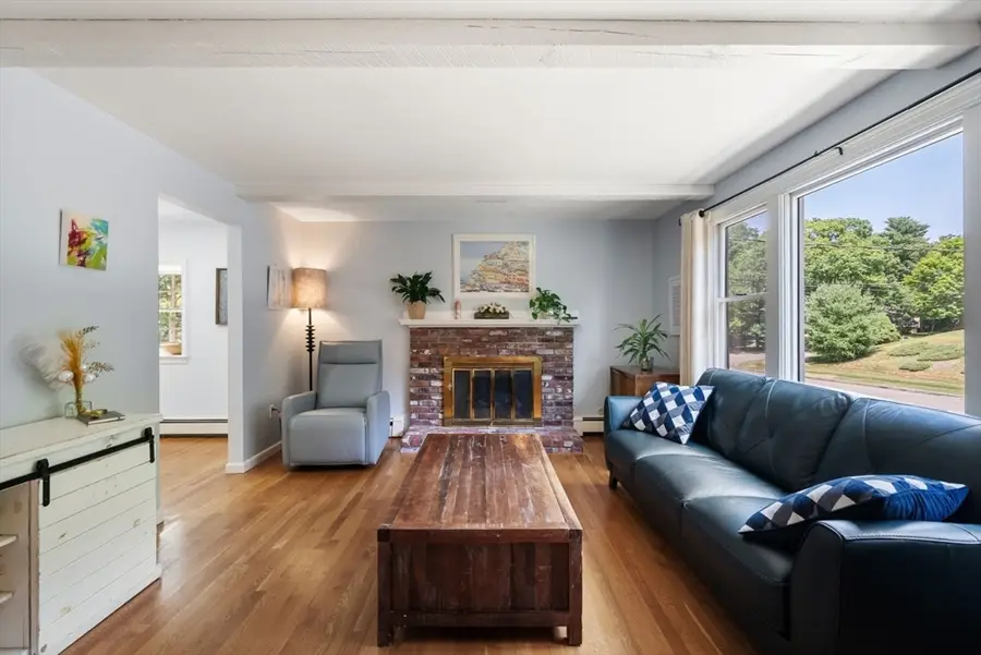 86 Maplewood Dr, Hanover, MA 02339 - #2