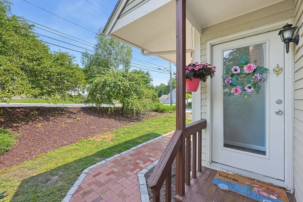 1 Strathmore Shire Dr #A, Uxbridge, MA 01569 - #1