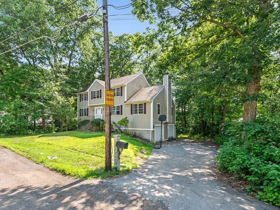4 Commonwealth Ave, Auburn, MA 01501 - #3