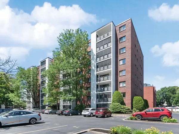 28 Ninth St #608, Medford, MA 02155