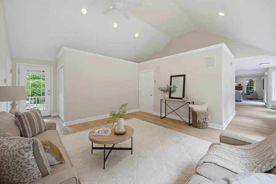 171 Buck Knoll Rd, Raynham, MA 02767 - #2
