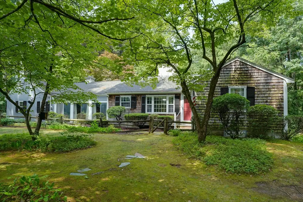 30 Acorn Pl, Franklin, MA 02038 - #1