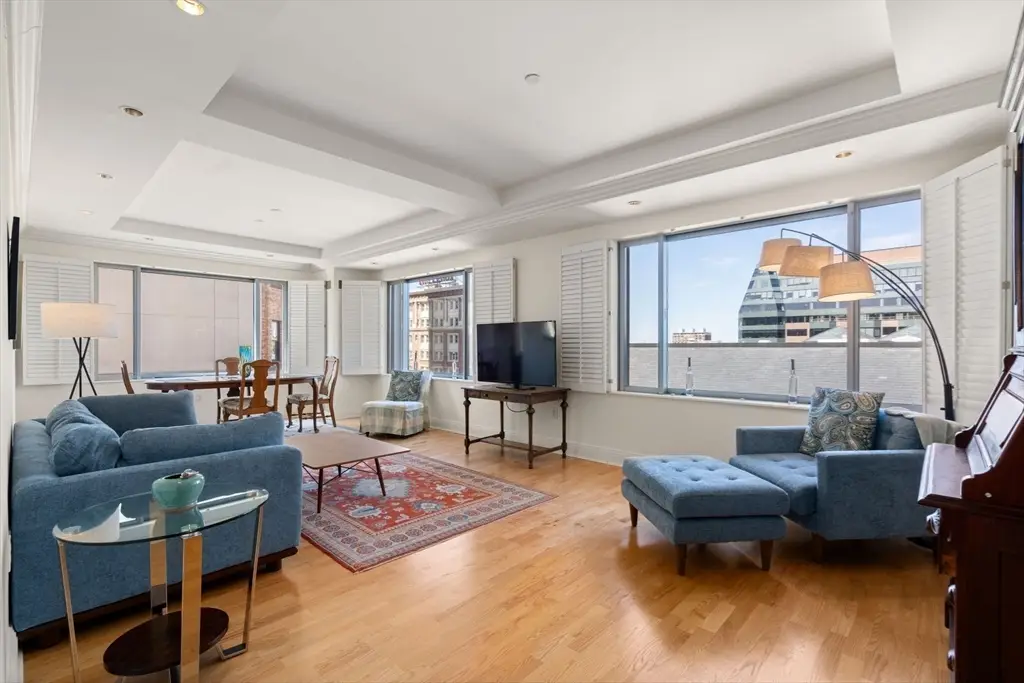 1 Huntington Ave #807, Boston, MA 02116 - #1