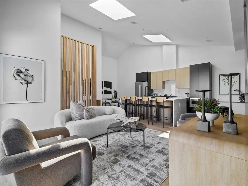 22 High Street #13, Boston, MA 02122 - #1