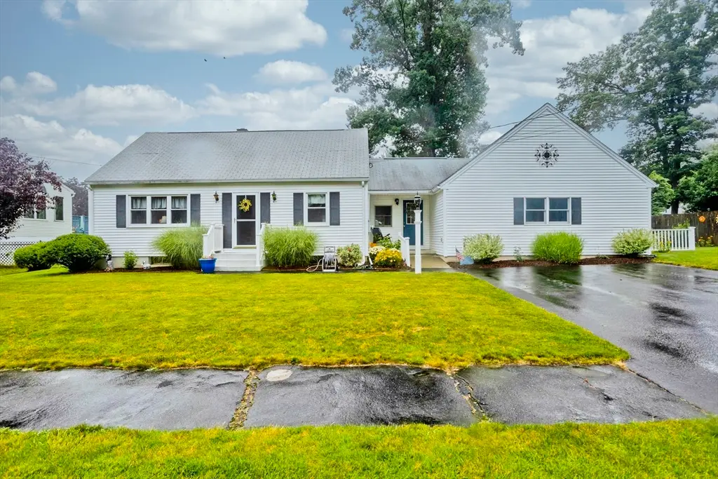 164 Barbara St, Westfield, MA 01085 - #1