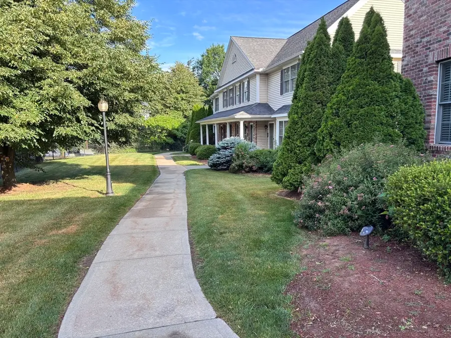 138 Main St #6, Westfield, MA 01085 - #3