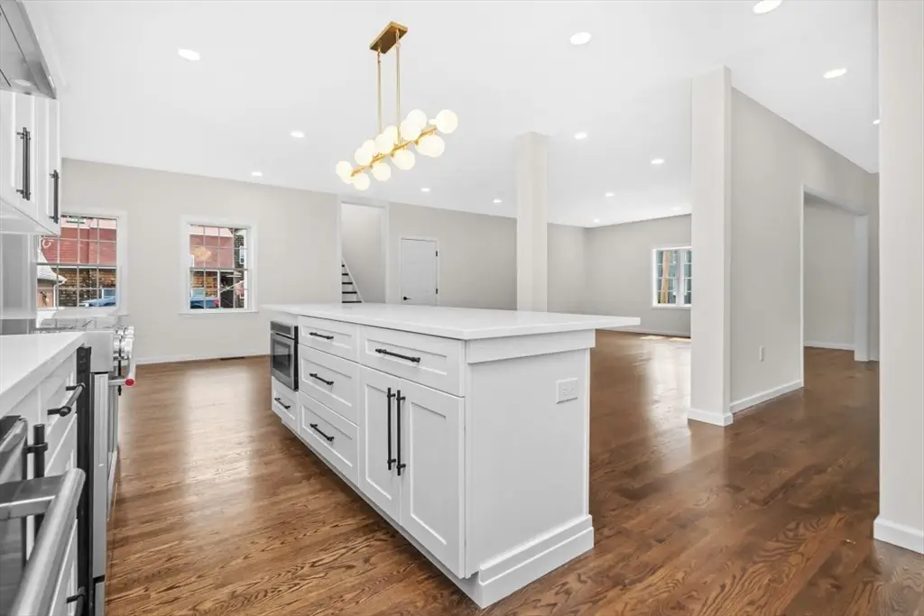 11 Kernwood Ave, Beverly, MA 01915 - #1