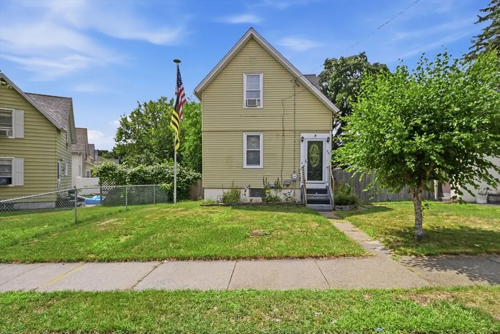 43 Hampden St, Ludlow, MA 01056 - #1